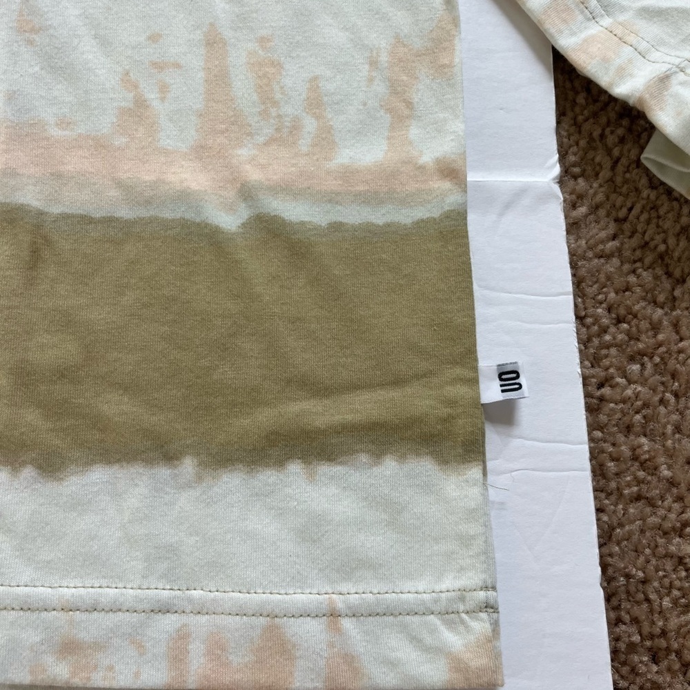 Urban Outfitters Oversized Blurred Stripe Tee Size Medium Beige New - Picture 8 of 8